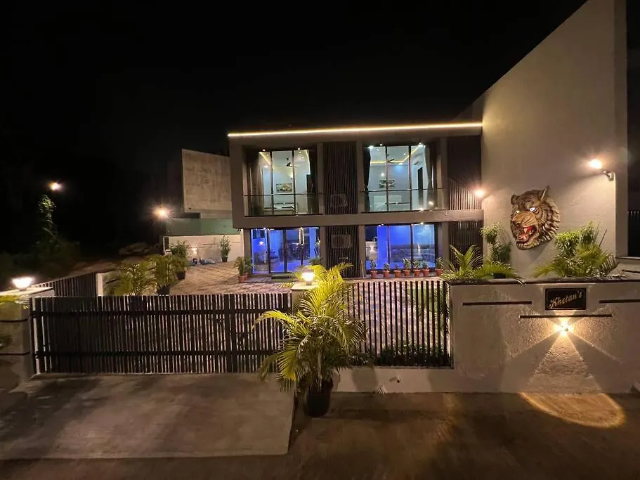 Stayhaven Starmount 4Bhk & Pool-1